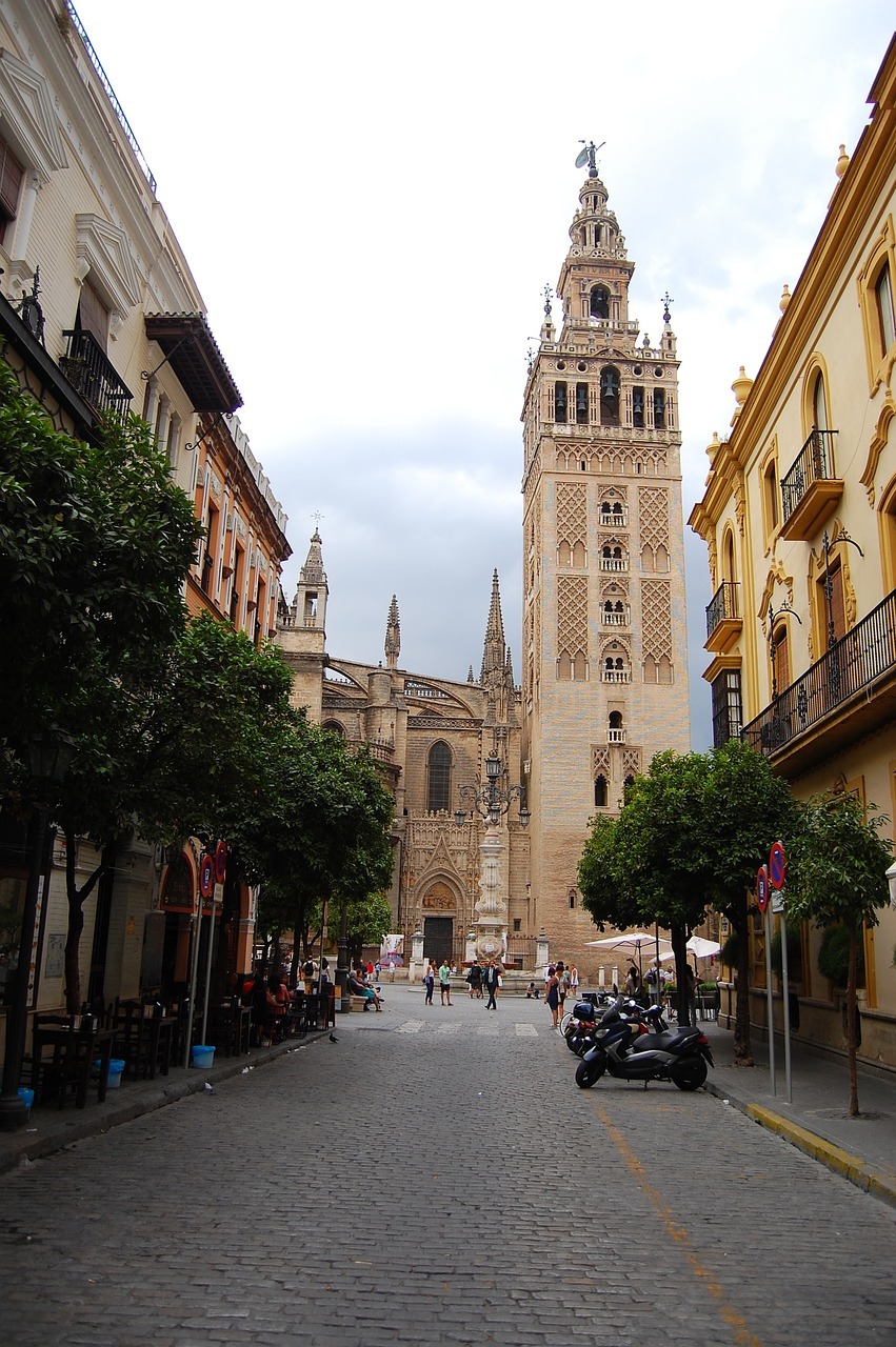 Seville Cathedral & La Giralda 